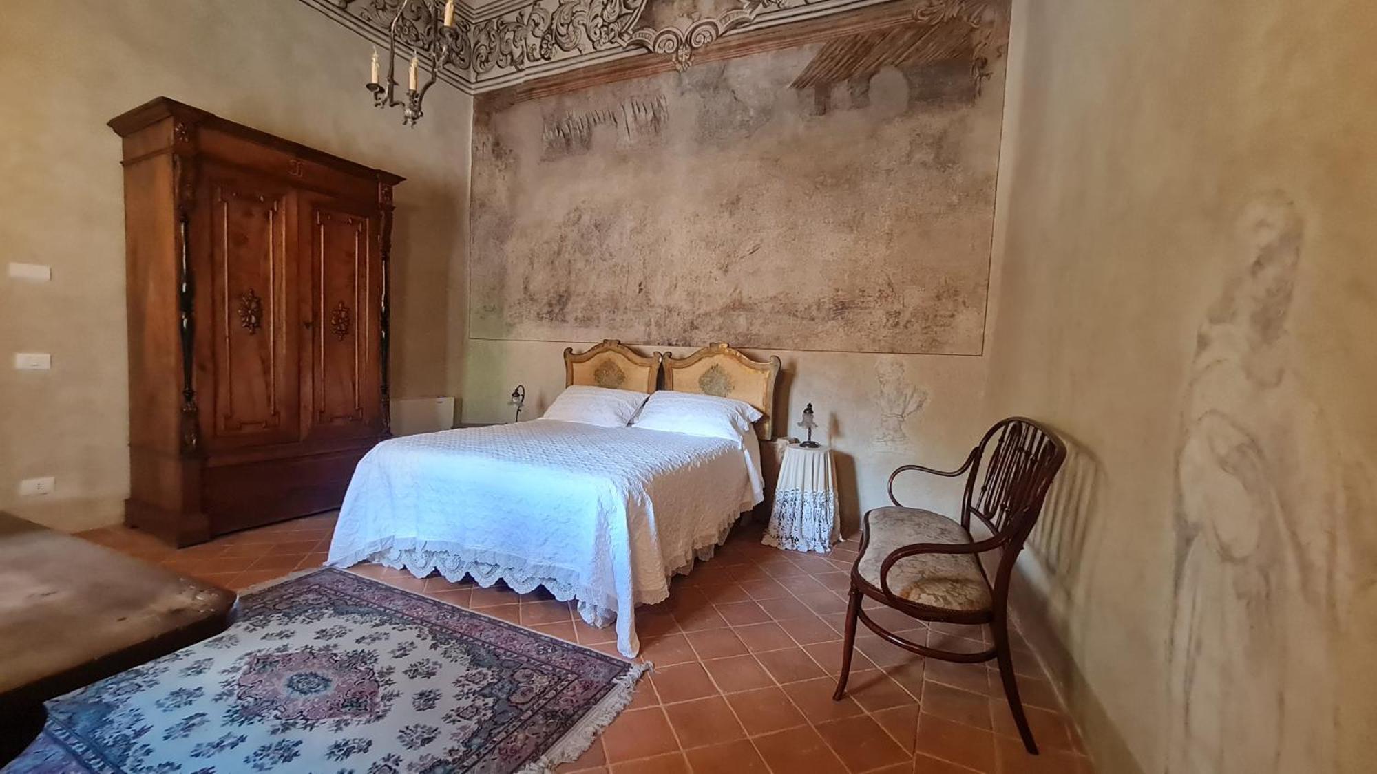 Palazzo Pirro Dimora Storica Bed & Breakfast Acciano Exterior photo